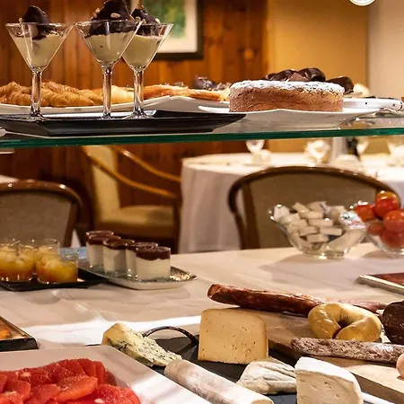 Hotel & Casa Irene 4*