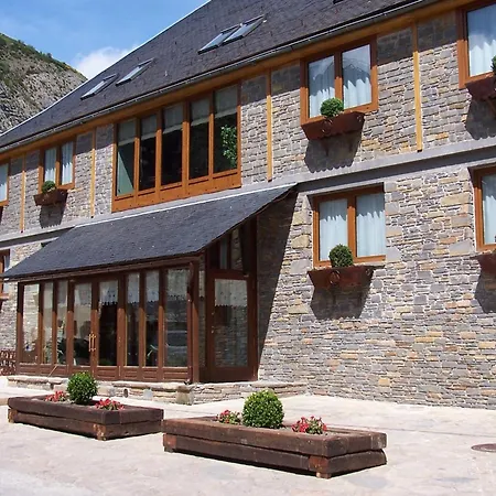 Hotel & Casa Irene Arties