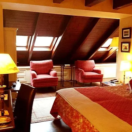 Hotel & Casa Irene Arties